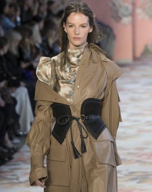 Zimmermann show - sonbahar kış 2018, New York Moda Haftası