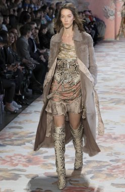 Zimmermann show - sonbahar kış 2018, New York Moda Haftası