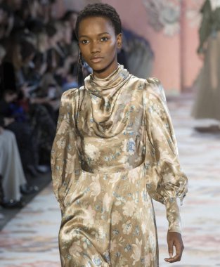 Zimmermann show - sonbahar kış 2018, New York Moda Haftası