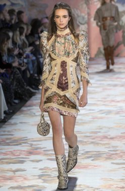 Zimmermann show - sonbahar kış 2018, New York Moda Haftası