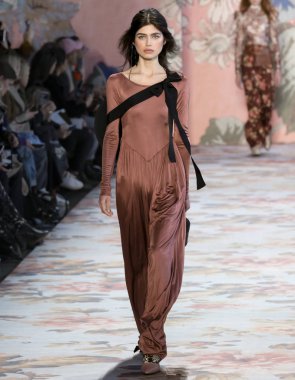 Zimmermann show - sonbahar kış 2018, New York Moda Haftası