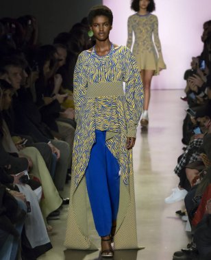 Esteban Cortazar show - sonbahar kış 2018, New York Moda Haftası