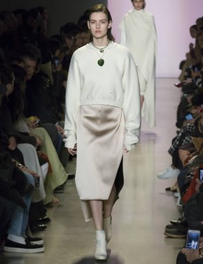 Esteban Cortazar show - sonbahar kış 2018, New York Moda Haftası