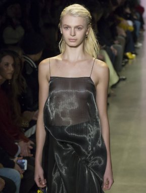 Esteban Cortazar show - sonbahar kış 2018, New York Moda Haftası
