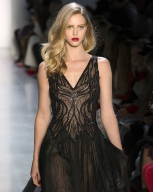 Tadashi Shoji show - sonbahar kış 2018, New York Moda Haftası