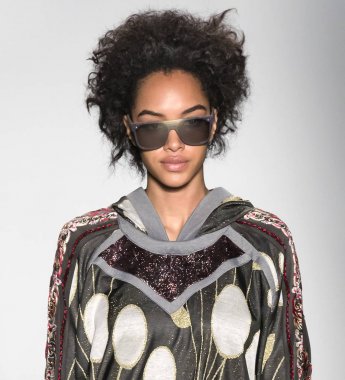 Custo Barcelona show - sonbahar kış 2018, New York Moda Haftası