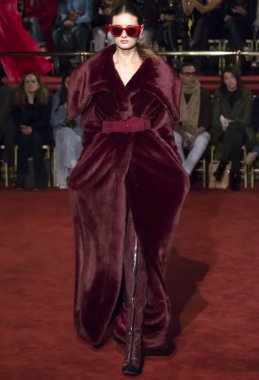 Christian Siriano show - sonbahar kış 2018, New York Moda Haftası