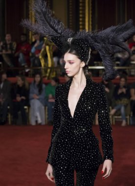 Christian Siriano show - sonbahar kış 2018, New York Moda Haftası