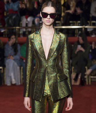 Christian Siriano show - sonbahar kış 2018, New York Moda Haftası