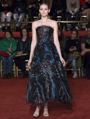 Christian Siriano show - sonbahar kış 2018, New York Moda Haftası