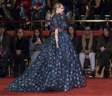 Christian Siriano show - sonbahar kış 2018, New York Moda Haftası