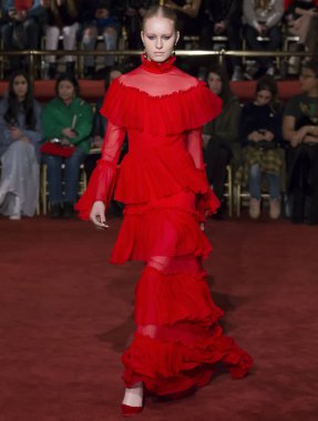 Christian Siriano show - sonbahar kış 2018, New York Moda Haftası