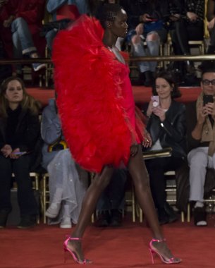 Christian Siriano show - sonbahar kış 2018, New York Moda Haftası