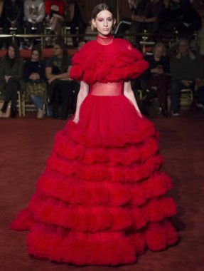 Christian Siriano show - sonbahar kış 2018, New York Moda Haftası