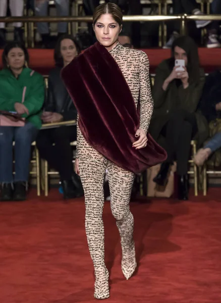 Défilé Christian Siriano - Automne Hiver 2018, New York Fashion Week — Photo