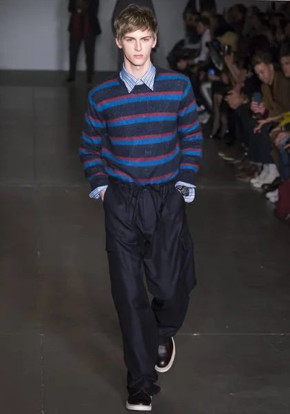 Todd Snyder - Homme Automne Hiver 2018 Mens Show — Photo