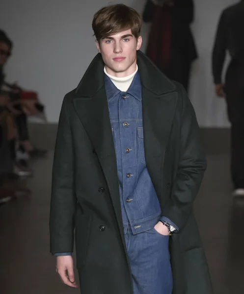 Todd Snyder - mannen herfst Winter 2018 Mens Toon — Stockfoto