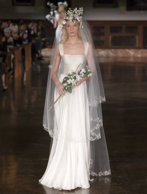 Reem Acra - 2019 bahar koleksiyonu - New York moda hafta Brida