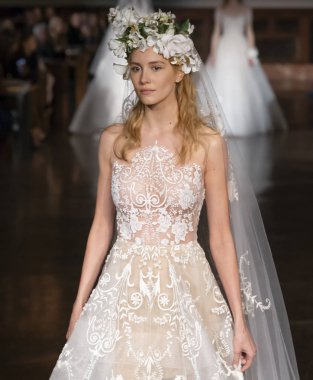 Reem Acra - 2019 bahar koleksiyonu - New York moda hafta Brida