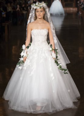 Reem Acra - 2019 bahar koleksiyonu - New York moda hafta Brida