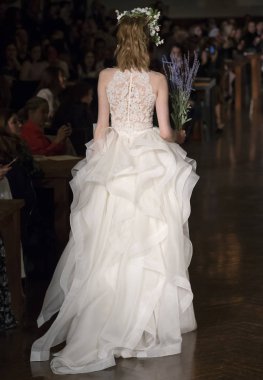 Reem Acra - 2019 bahar koleksiyonu - New York moda hafta Brida