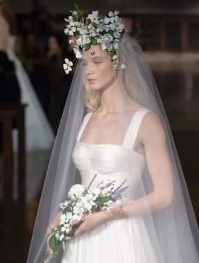 Reem Acra - 2019 bahar koleksiyonu - New York moda hafta Brida