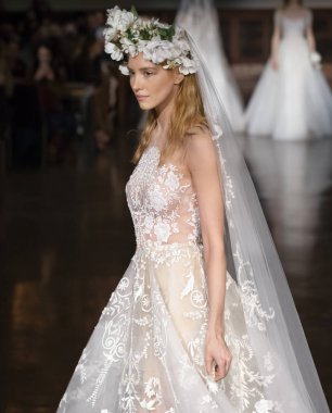 Reem Acra - 2019 bahar koleksiyonu - New York moda hafta Brida