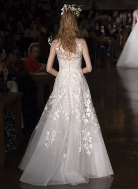 Reem Acra - 2019 bahar koleksiyonu - New York moda hafta Brida