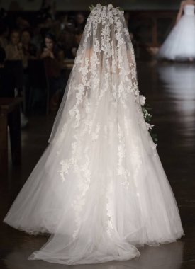 Reem Acra - 2019 bahar koleksiyonu - New York moda hafta Brida