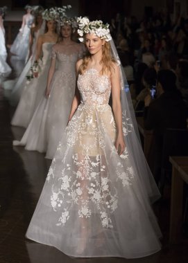Reem Acra - 2019 bahar koleksiyonu - New York moda hafta Brida