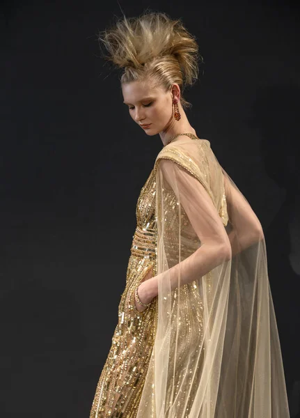 Naeem Khan - Wiosenna kolekcja 2019 - New York Fashion tydzień Brid — Zdjęcie stockowe