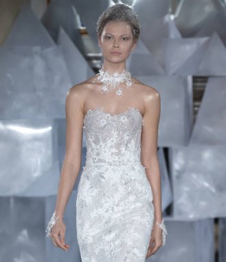 Mira Zwillinger - bahar 2019 koleksiyonu - New York Moda Haftası