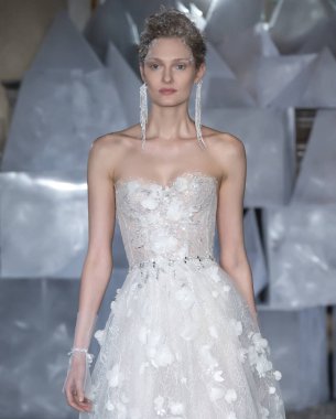 Mira Zwillinger - bahar 2019 koleksiyonu - New York Moda Haftası