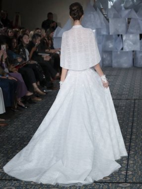 Mira Zwillinger - bahar 2019 koleksiyonu - New York Moda Haftası