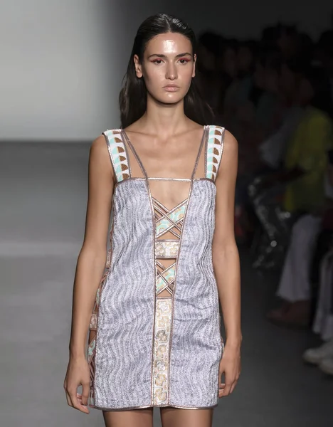 Custo Barcelona 2020 Spring Summer Runway Show — Stockfoto