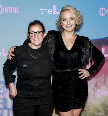 'The L Word: Generation Q' TV gala programı, Geliş, Regal Cin