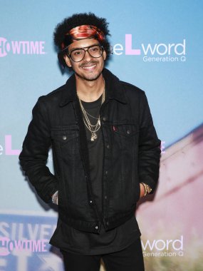 'The L Word: Generation Q' TV gala programı, Geliş, Regal Cin