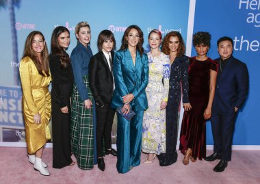 'The L Word: Generation Q' TV gala programı, Geliş, Regal Cin