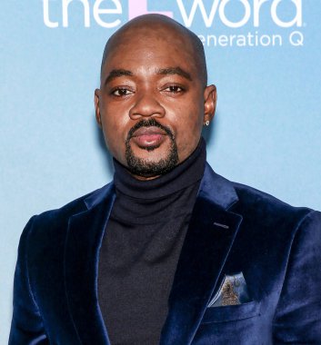 'The L Word: Generation Q' TV gala programı, Geliş, Regal Cin