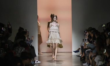 Leyii Kore Konsepti Yaz 2020 Şovunu Giymeye Hazır