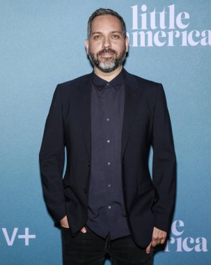 Apple 'ın' Küçük Amerika 'sının Özel Gösterimi, Gelişler, Pasifik