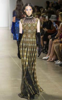 Tadashi Shoji Şov, Runway, Güz Kış 2020, New York Moda W