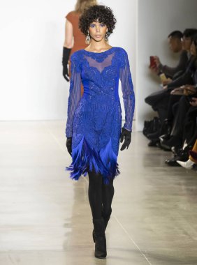 Tadashi Shoji Şov, Runway, Güz Kış 2020, New York Moda W