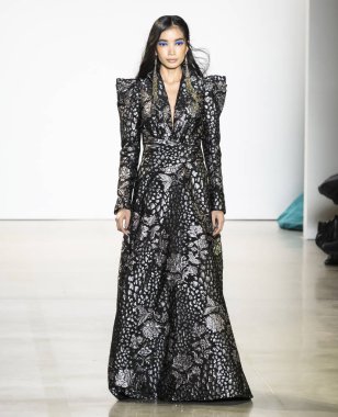 Tadashi Shoji Şov, Runway, Güz Kış 2020, New York Moda W