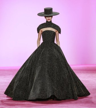 Christian Siriano Show, Runway, Güz Kış 2020, New York Fashi
