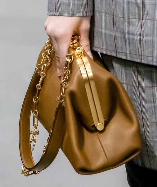 New York February 2020 Model Bag Detail Walks Runway Tory — Stock Photo, Image