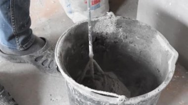 Çözümü karıştırmak için karıştırıcı