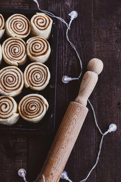 Cinnamon Rolls Baking Sheet — Stock Photo, Image