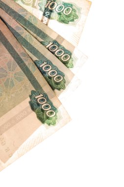 Beyaz üzerine izole edilmiş Rus bininci banknotları