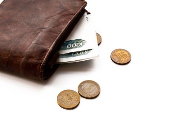  Cüzdanından binlerce ruble ve dağınık paralar çıkıyor.